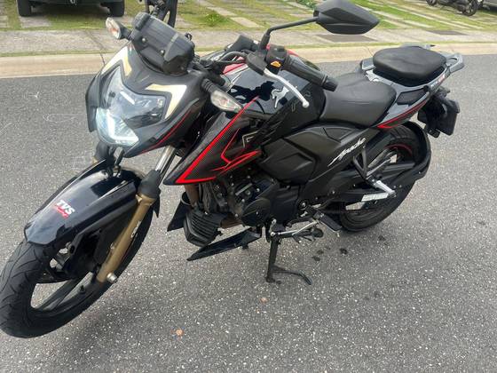 DAFRA APACHE RTR 200 
